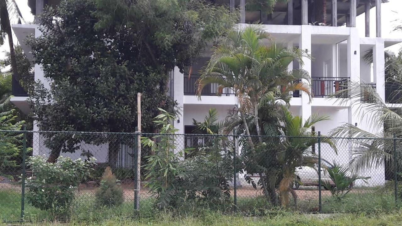 Risenlak Holiday Resort بولاناروفاي المظهر الخارجي الصورة