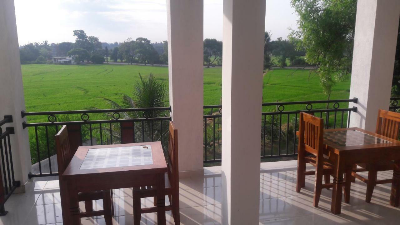 Risenlak Holiday Resort بولاناروفاي المظهر الخارجي الصورة